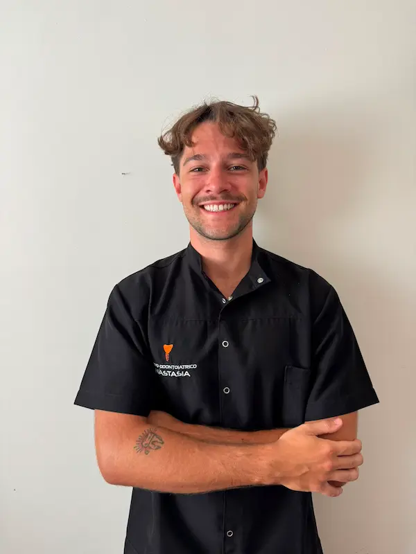 Dr. Cristian Patronella, odontólogo en Dent amb Dent Alzira